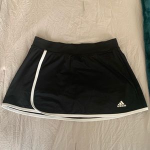 Size small Adidas athletic skort